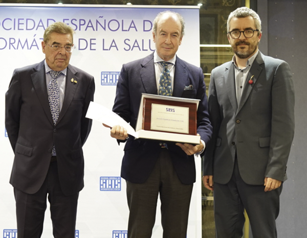 UNE recibe el Premio SEIS por crear estándares TIC para la salud